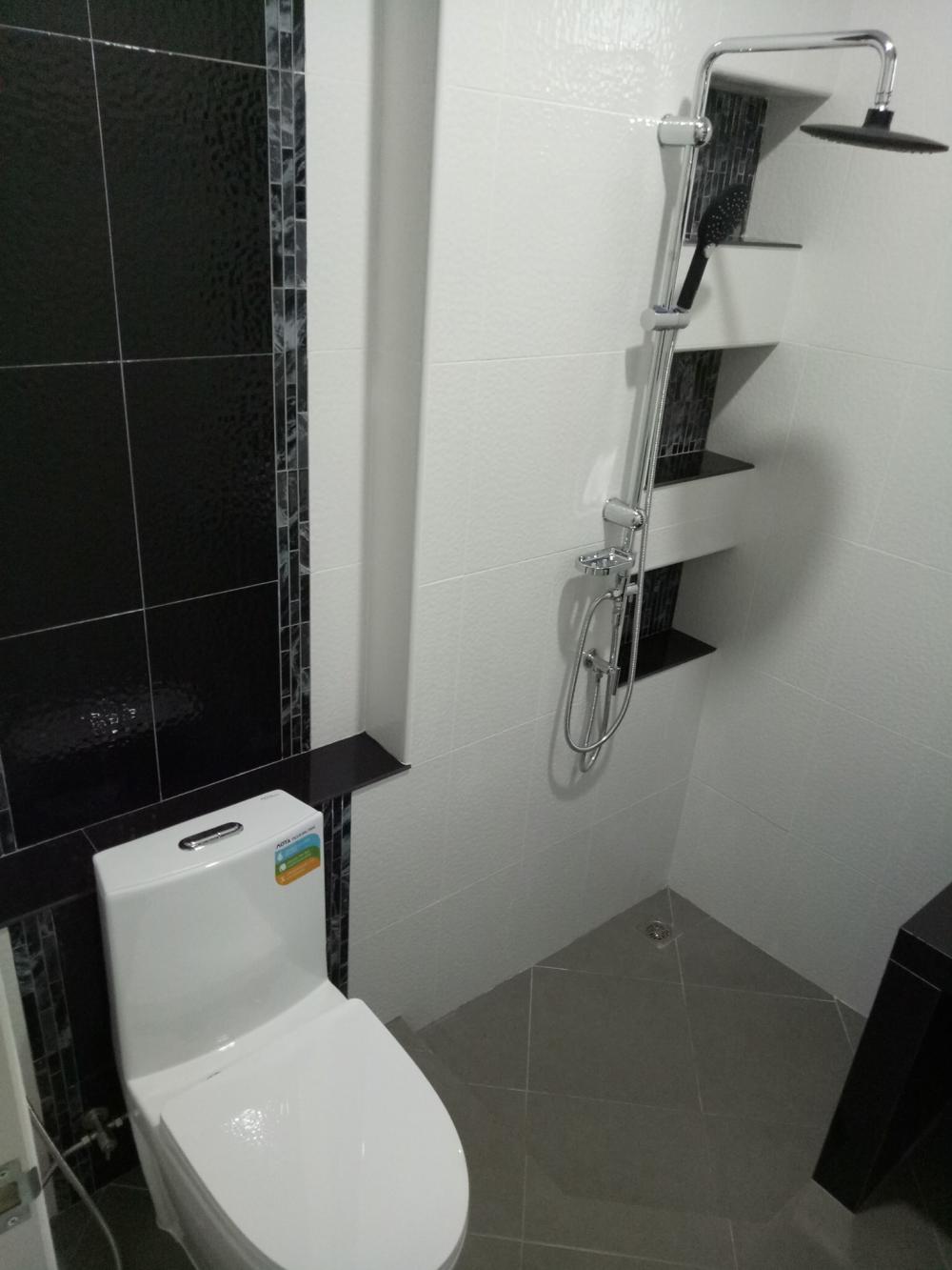 บ้านชั้นเดียว หลังคาปั้นหยา