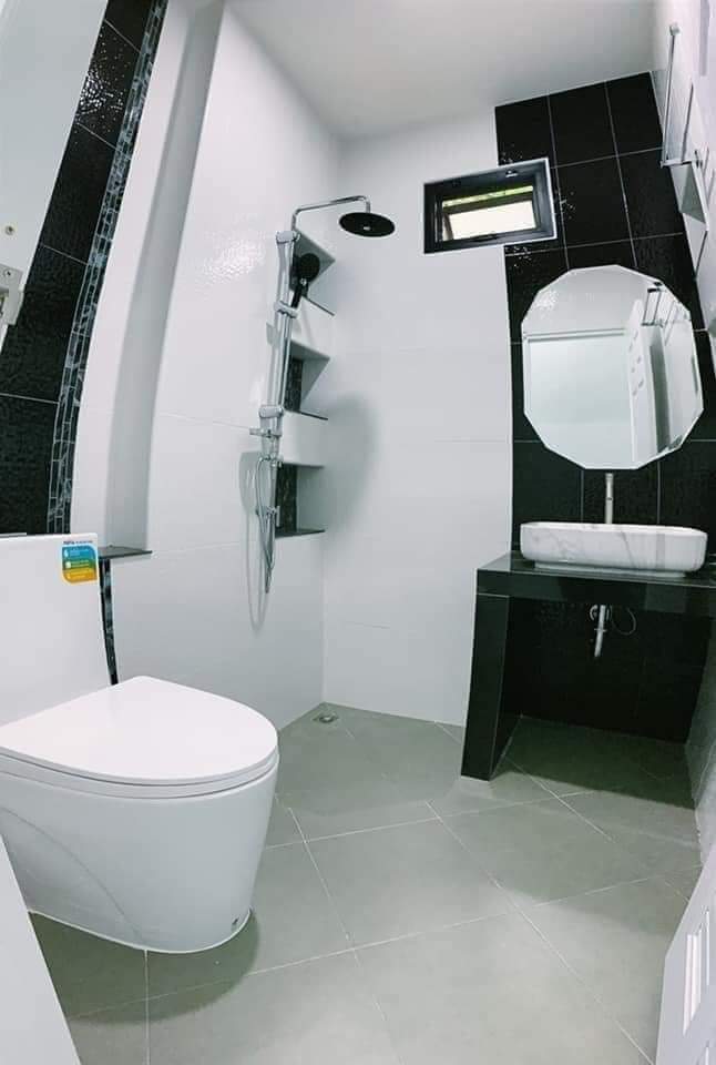 บ้านชั้นเดียว หลังคาปั้นหยา