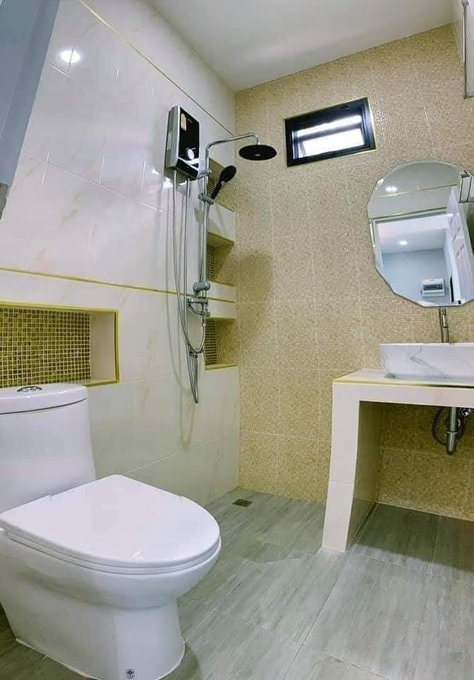 บ้านชั้นเดียว หลังคาปั้นหยา