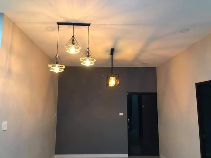 บ้านชั้นเดียว หลังคาปั้นหยา