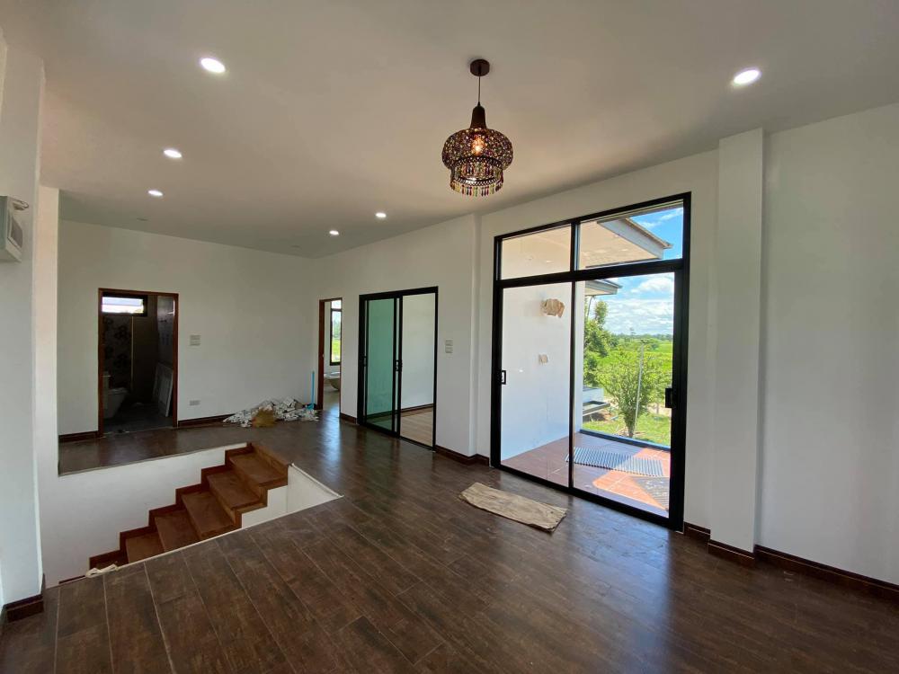 บ้านโมเดิร์น 350 ตร.ม. 4 ห้องนอน งบ  4.3-4.5 ล้านบาท