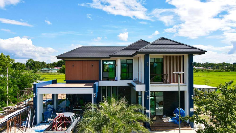 บ้านโมเดิร์น 350 ตร.ม. 4 ห้องนอน งบ  4.3-4.5 ล้านบาท