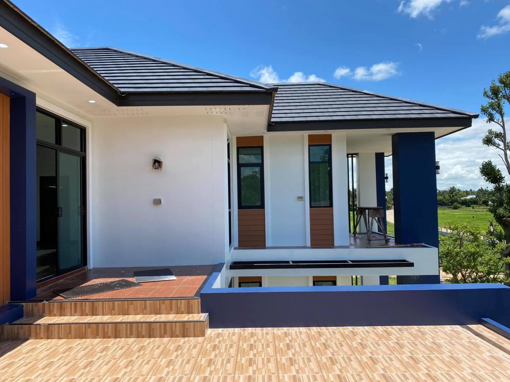 บ้านโมเดิร์น 350 ตร.ม. 4 ห้องนอน งบ  4.3-4.5 ล้านบาท