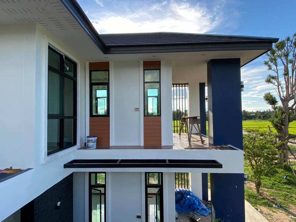 บ้านโมเดิร์น 350 ตร.ม. 4 ห้องนอน งบ  4.3-4.5 ล้านบาท