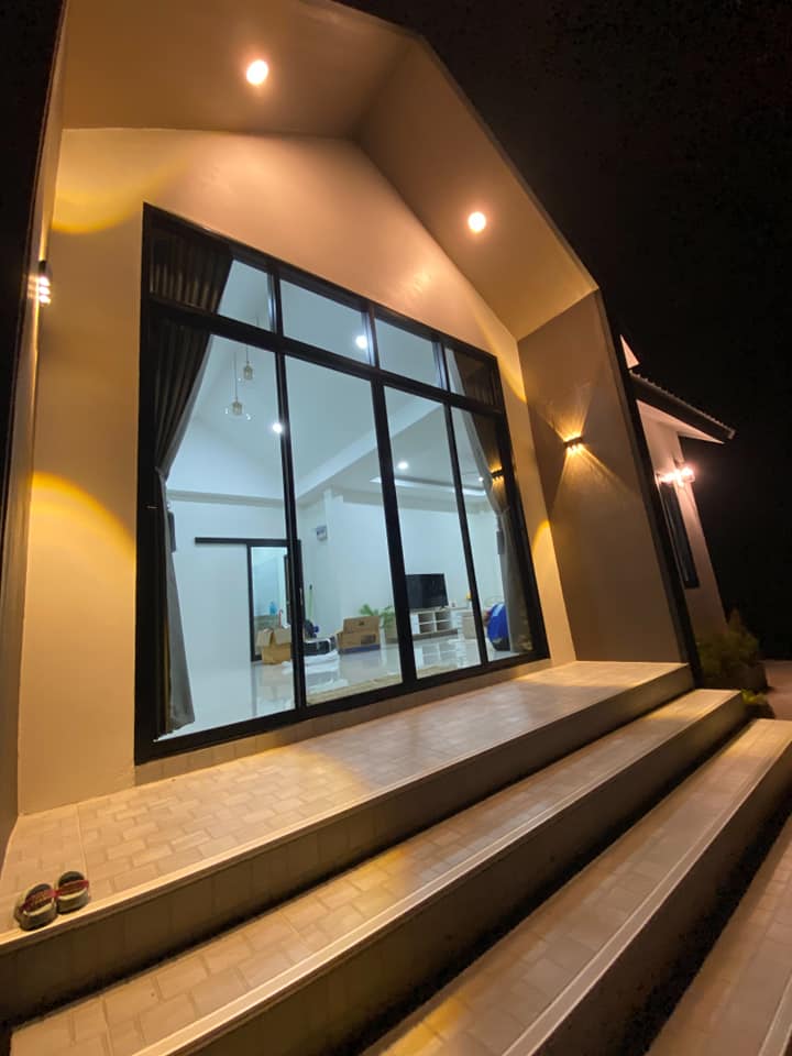 บ้านสไตล์นอดิก โทนสีขาวสไตล์​มินิมอล ราคาหลักแสน