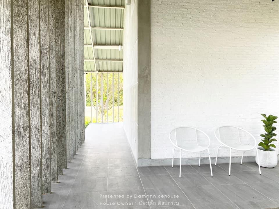 บ้านที่เป็นโฮมออฟฟิศ ร้านกาแฟ และพักอาศัยได้ สร้างด้วยงบ 1.1 ล้านบาท