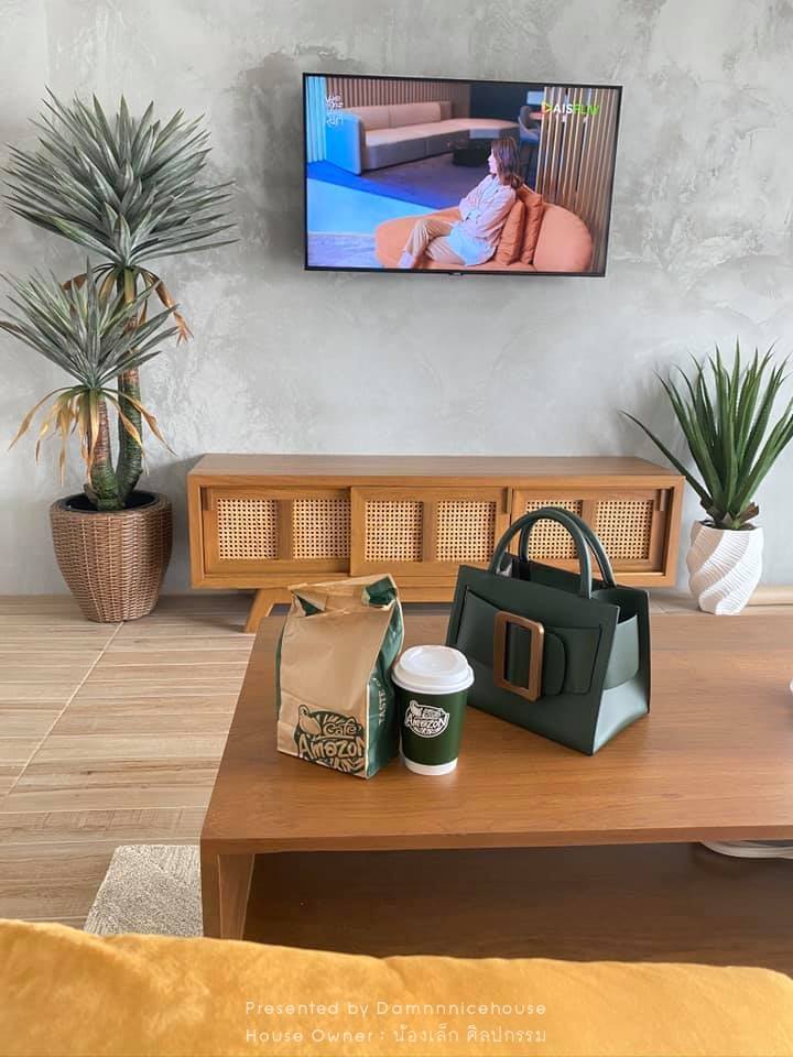 บ้านที่เป็นโฮมออฟฟิศ ร้านกาแฟ และพักอาศัยได้ สร้างด้วยงบ 1.1 ล้านบาท