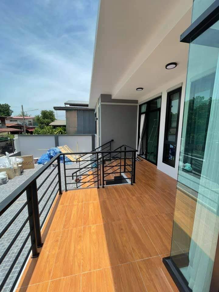 บ้านโมเดิร์น งบ 1.5 ล้าน พื้นที่ 76 ตร.ว.