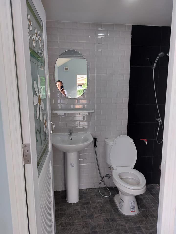 บ้านในสวนหลังเล็กๆแต่น่าอยุ่มากสนใจสร้างสอบถามได้นะค่ะน็อคดาว ขนาด 3.5×7 ตร.มจบที่ 265,000 บาท