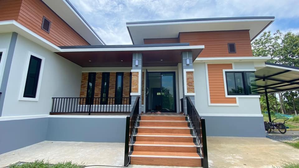 บ้านโมเดิร์นยกสูง 3 ห้องนอน งบ 1.185 ล้านบาท