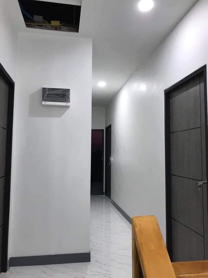 โมเดิร์น 2 ชั้น 4 ห้องนอน งบ 1.8 ล้าน