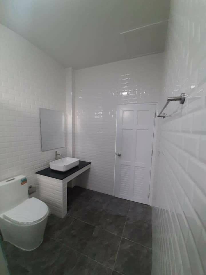 โมเดิร์นชั้นเดียว 3 ห้องนอน