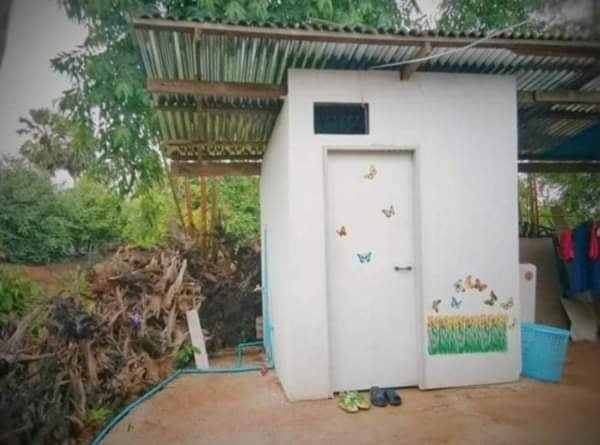 ไอเดียห้องน้ำขนาดเล็กนอกบ้าน