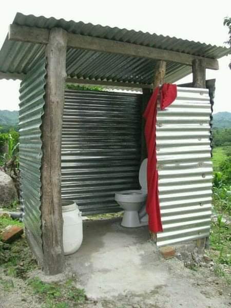 ไอเดียห้องน้ำขนาดเล็กนอกบ้าน