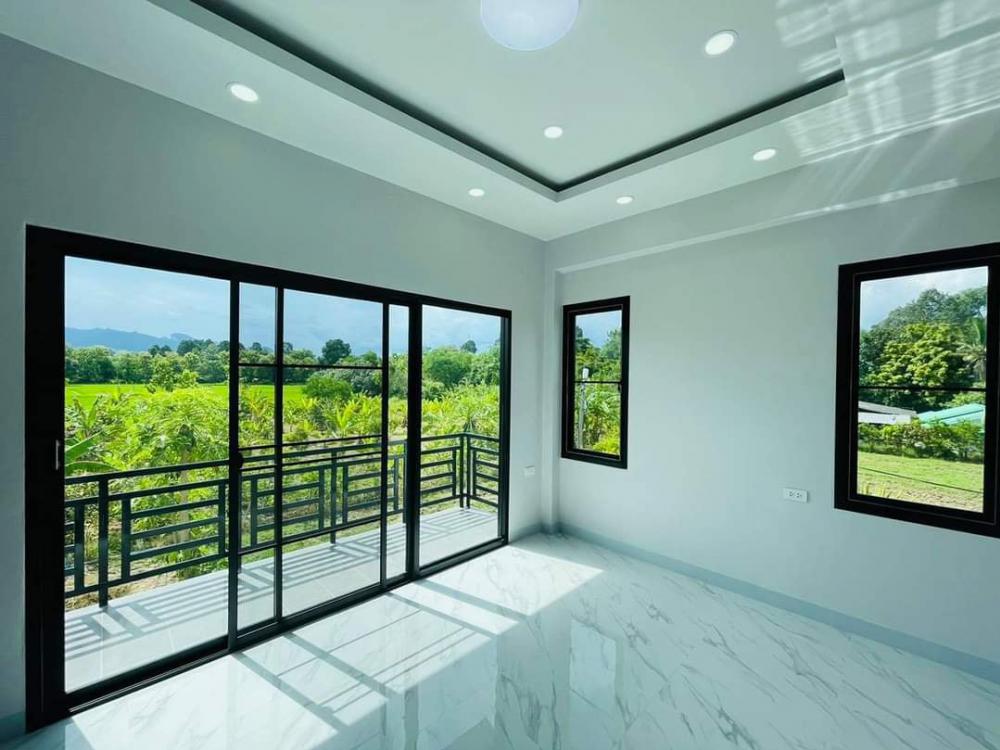 บ้านขนาดชั้นครึ่ง ดีไซน์สไตล์โมเดิร์นผสานกลิ่นอายนอร์ดิก