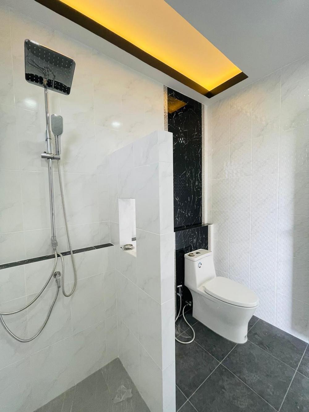 บ้านทรงกล่อง 3 ห้องนอน