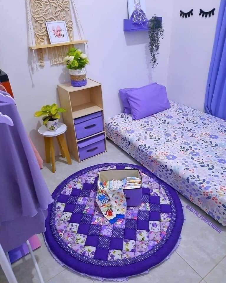 ตกแต่งทุกส่วนของบ้านเป็นสีม่วงทั้งหมดเลย เอาใจคนคลั่งไคล้สีม่วง