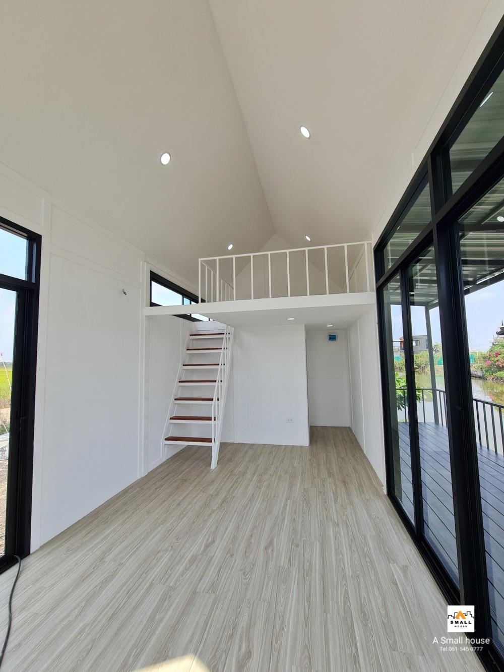 สวยงามแบบนอร์ดิก ชั้นครึ่ง