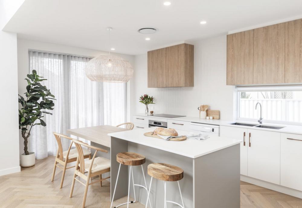 ไอเดียบ้านสองชั้น ขาวโล่งสบายตา