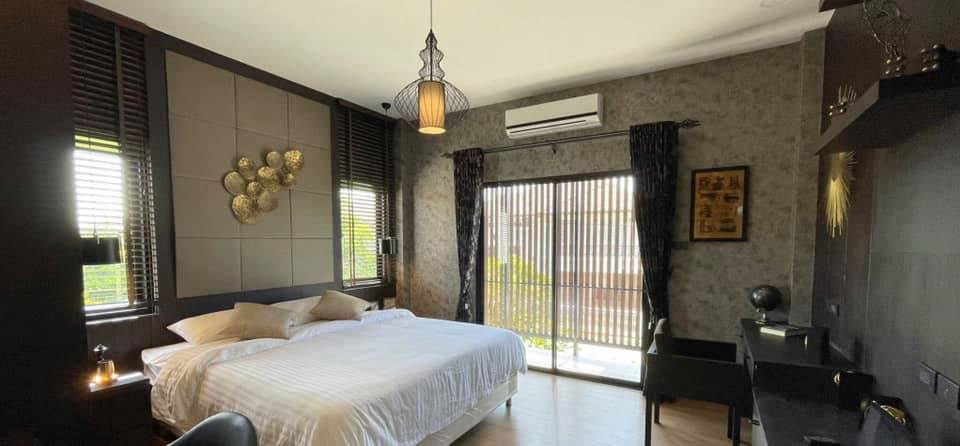 แบบบ้านเดี่ยว 2 ชั้น สไตล์โมเดิร์น พร้อมตกแต่ง