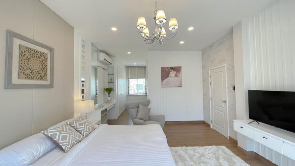 แบบบ้านเดี่ยว 2 ชั้น สไตล์โมเดิร์น พร้อมตกแต่ง