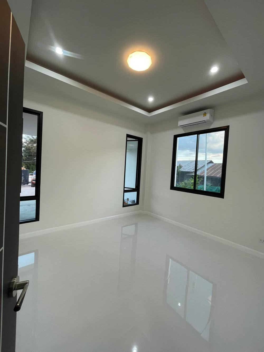 บ้านสวยสไตล์นอร์ดิก 2 ห้องนอน 2 ห้องน้ำ พร้อมที่จอดรถ