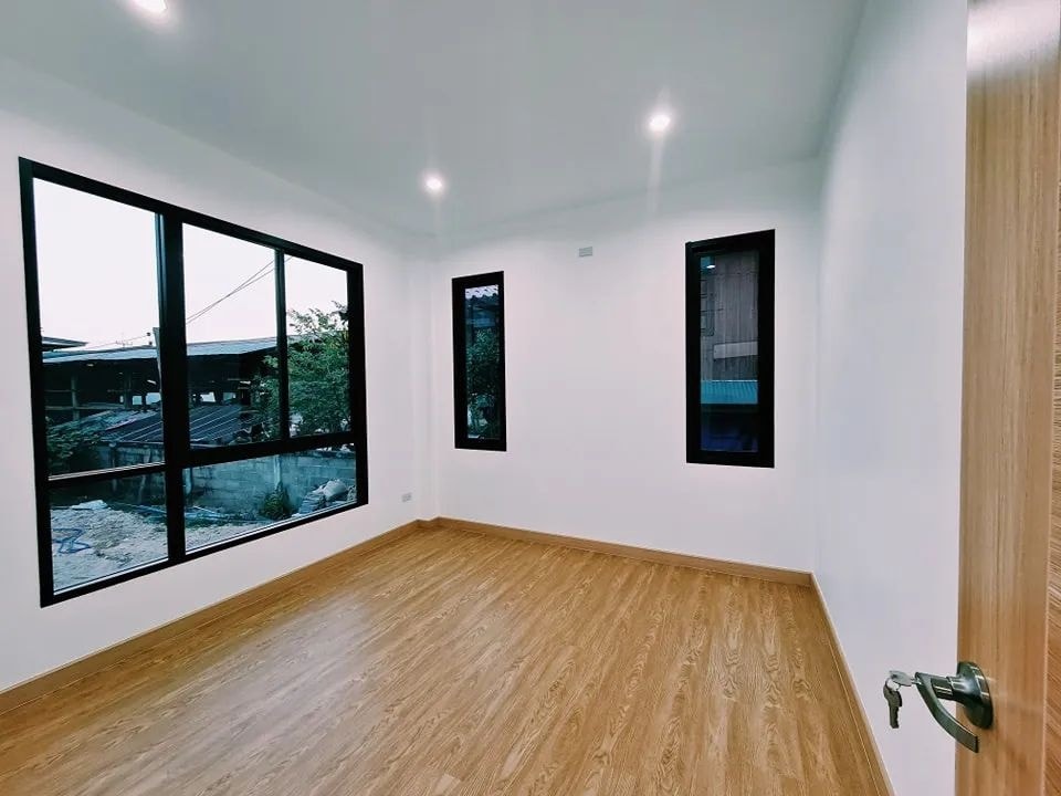 บ้านสไตล์คอนเท็มโพรารี่ 3 ห้องนอน