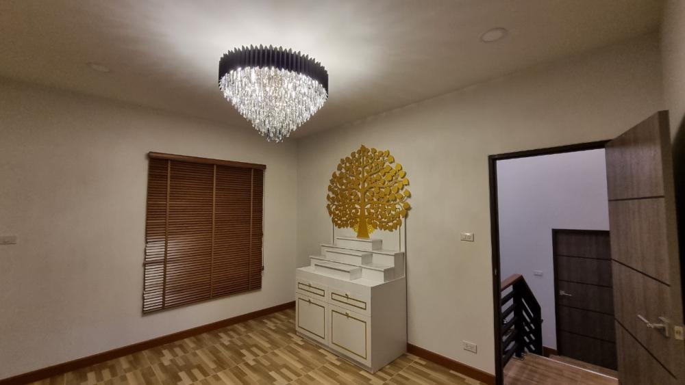 บ้านชั้นครึ่ง สไตล์โมเดิร์น งบประมาณ 2.90 ล้านบาท