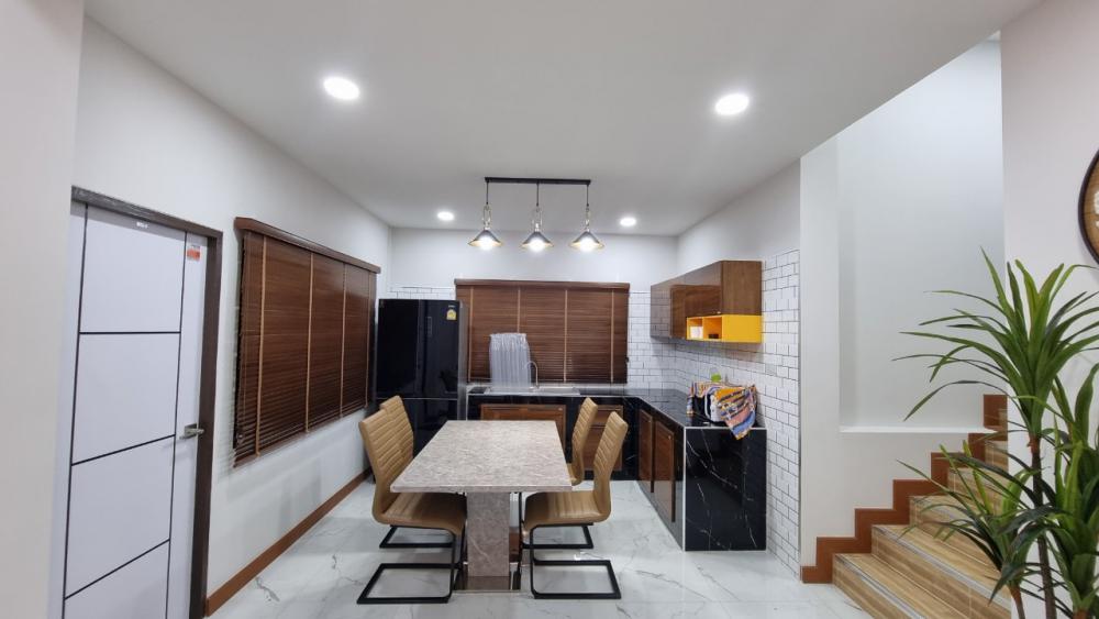 บ้านชั้นครึ่ง สไตล์โมเดิร์น งบประมาณ 2.90 ล้านบาท