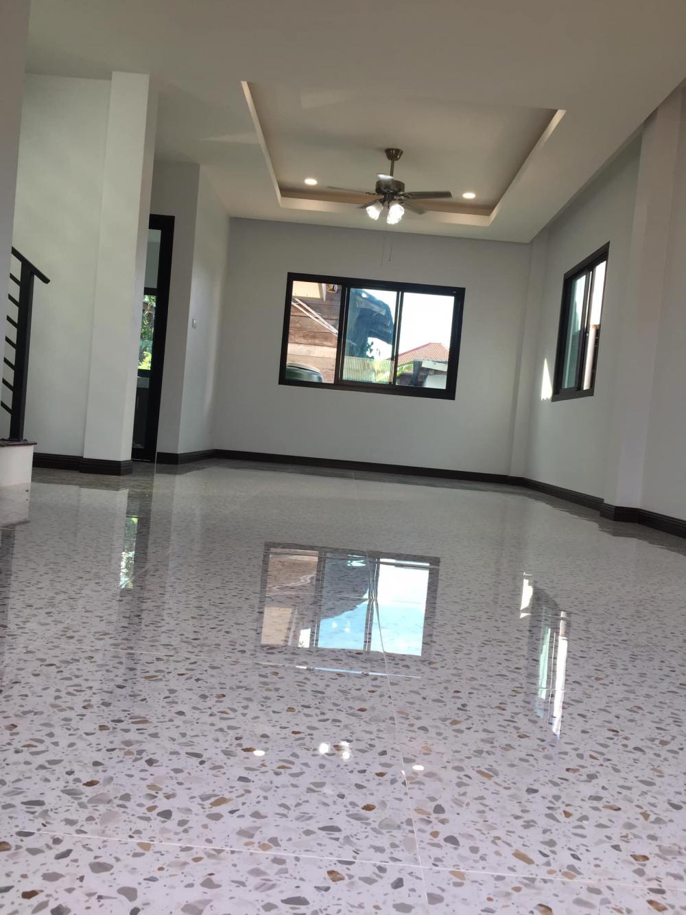 บ้าน 2 ชั้น งบ 1.35 ล้าน สวยและคุ้มเกินราคา