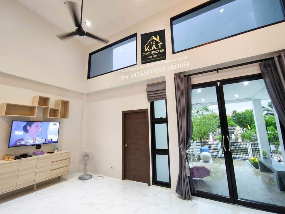 โมเดิร์นมินิมอล ทรงกล่อง