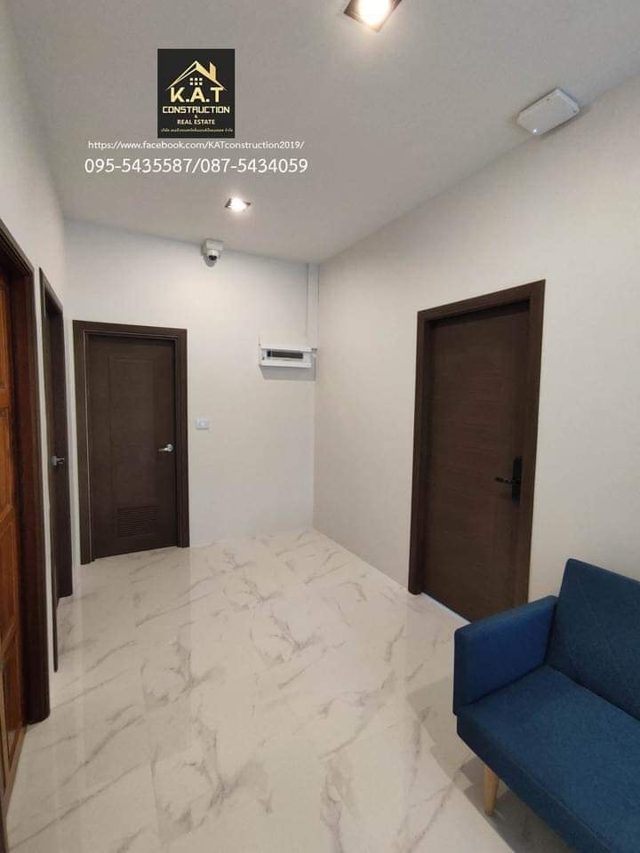 โมเดิร์นมินิมอล ทรงกล่อง