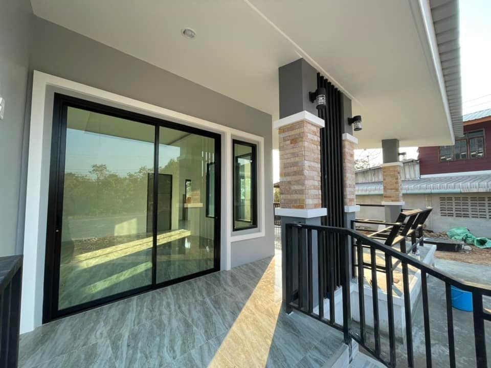 บ้านโมเดิร์นชั้นเดียว  งบ 9.5 แสนบาท