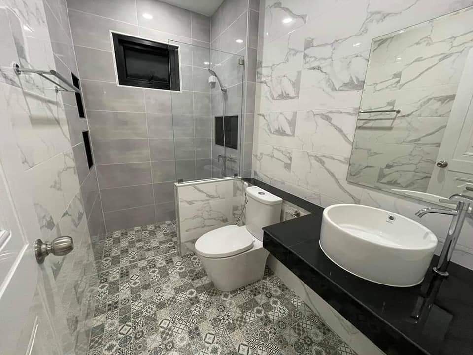 บ้านโมเดิร์นขนาด 3 ห้องนอน 2 ห้องน้ำ 1 ห้องครัว 1 ห้องซักล้าง และห้องโถงกว้างๆ