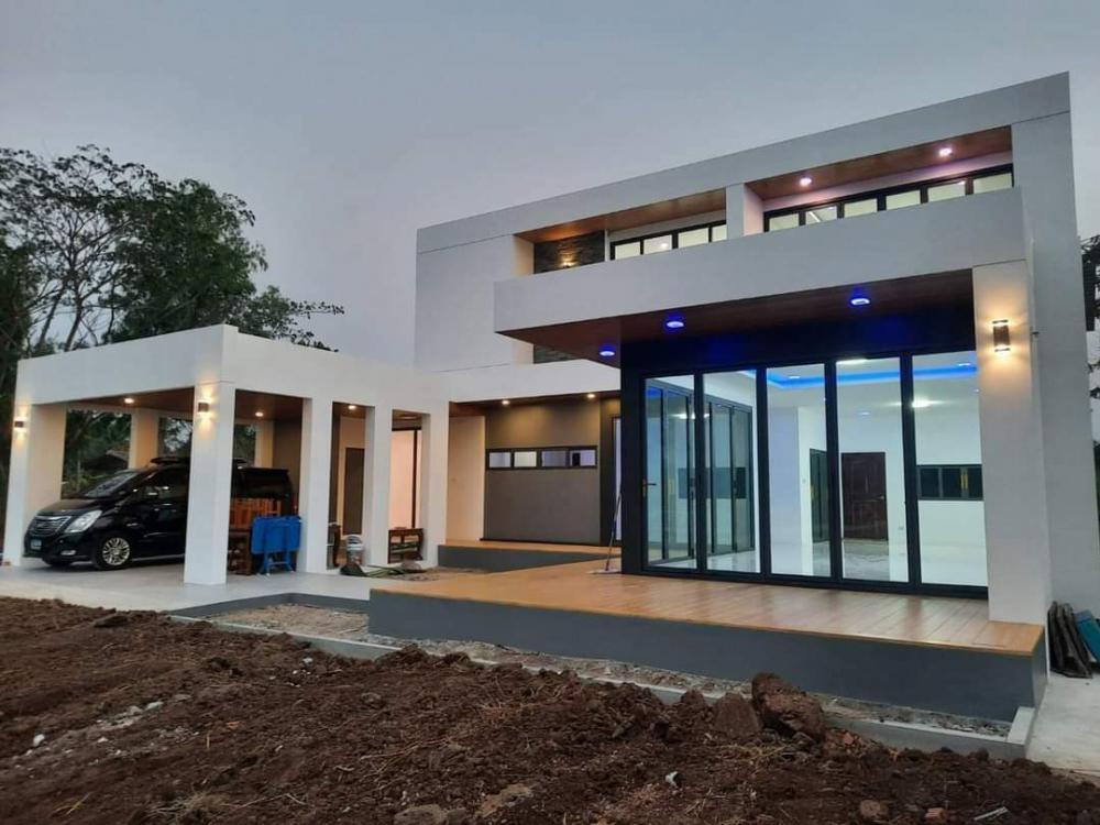 บ้านทรงกล่อง 2 ชั้น งบ 2.9 ล้านบาท