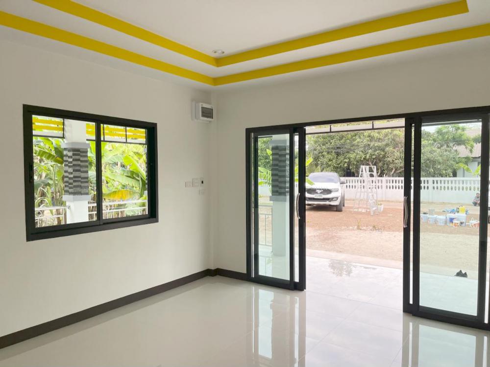 บ้านทรงโมเดิร์น 2 ห้องนอน 2 ห้องน้ำ 1 ห้องรับแขก 1 ห้องครัว งบ 7 แสนบาท