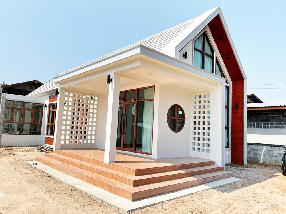 รีโนเวทบ้านเก่าให้กลายเป็นบ้านสไตล์ มินิมอล-มูจิ