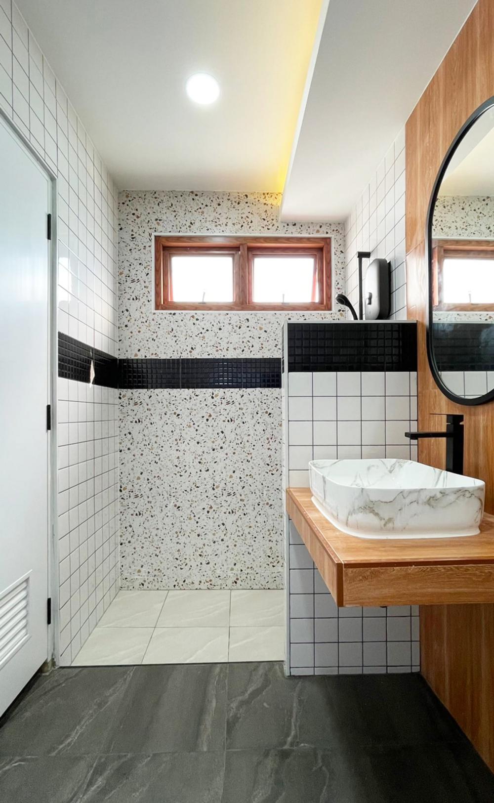 รีโนเวทบ้านเก่าให้กลายเป็นบ้านสไตล์ มินิมอล-มูจิ