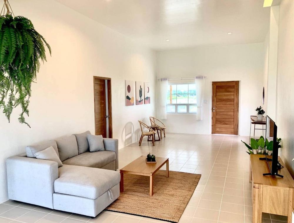 ไอเดียบ้านสวนสวย>>สีขาวแบบมินิมอลมูจิ