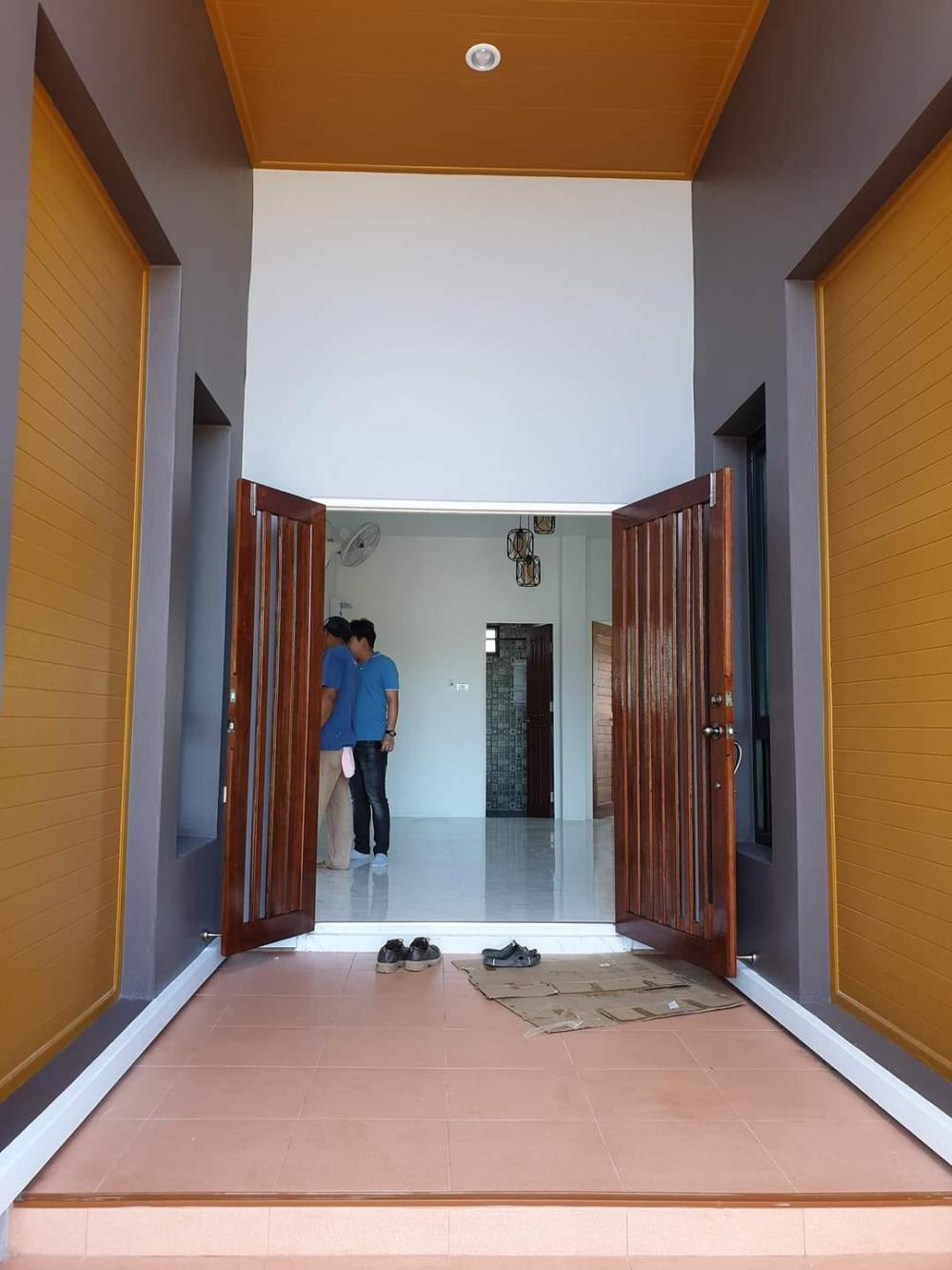 บ้านโมเดิร์นกลิ่นอายมินิมอล 3 ห้องนอน พร้อมที่จอดรถ 1.5 ล้านบาท