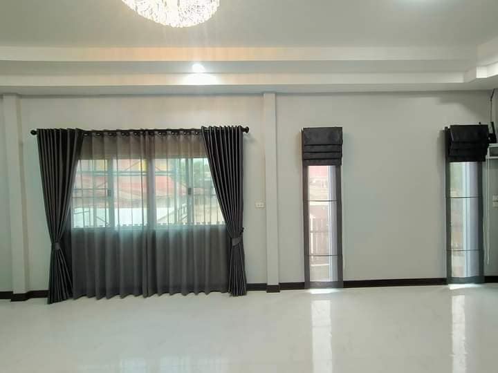 บ้านทรงโมเดิร์น เจ้าของบ้านเลือกของเอง และตกแต่งเอง