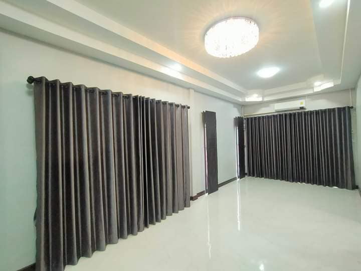 บ้านทรงโมเดิร์น เจ้าของบ้านเลือกของเอง และตกแต่งเอง