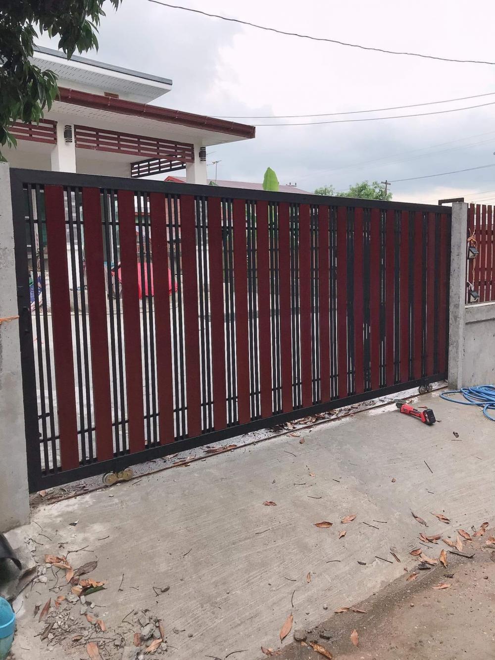 บ้านทรงโมเดิร์น เจ้าของบ้านเลือกของเอง และตกแต่งเอง