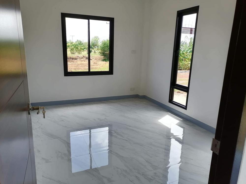 บ้านโมเดริ์น 3 ห้องนอน งบประมาณ  850,000 บาท ถูกและสวยมาก