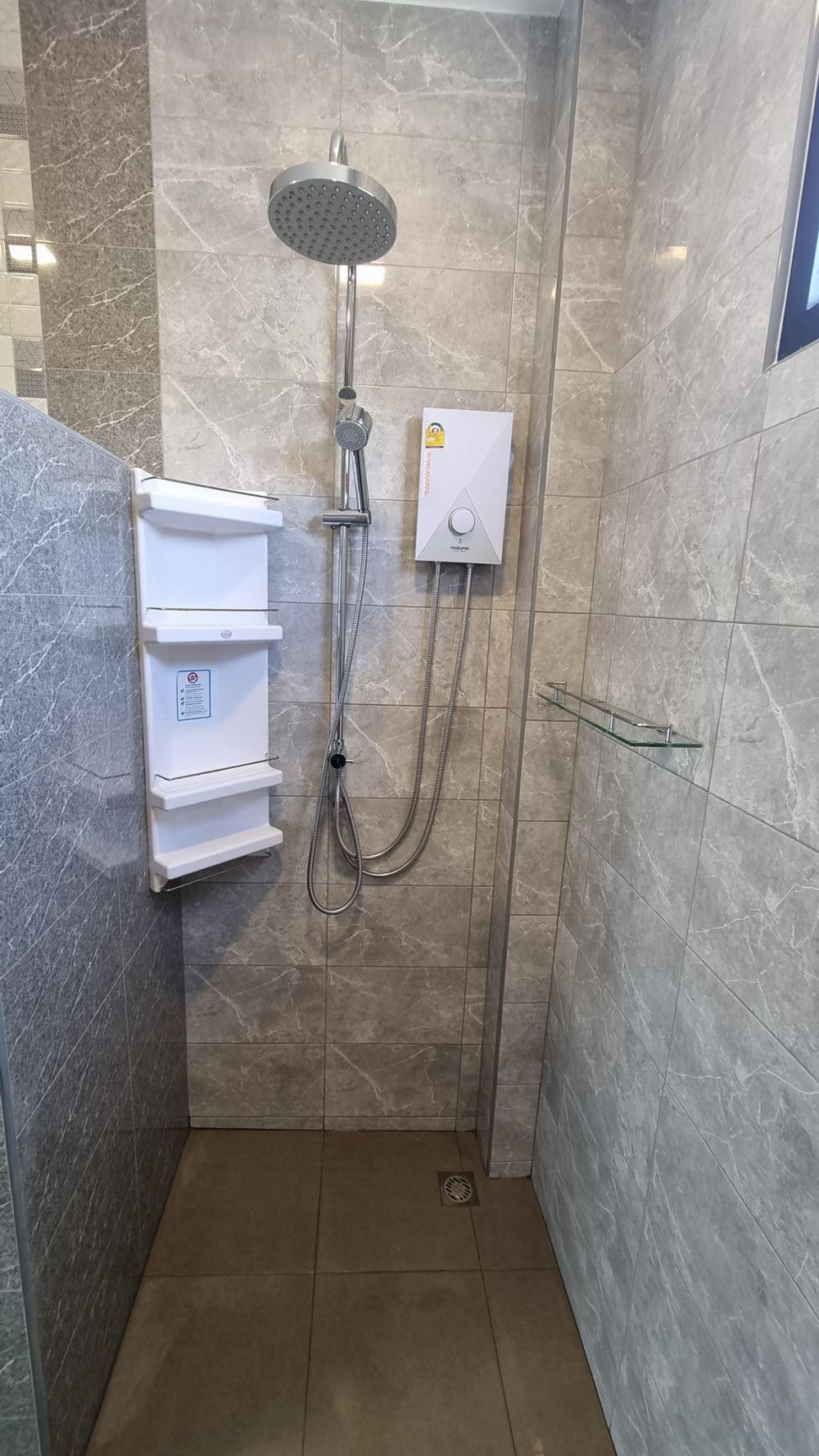 บ้านโมเดริ์น 3 ห้องนอน งบประมาณ  850,000 บาท ถูกและสวยมาก