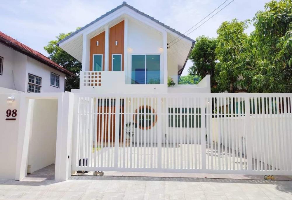 ไอเดียรีโนเวทบ้านสวย2ชั้น สไตล์มินิมอล มูจิ