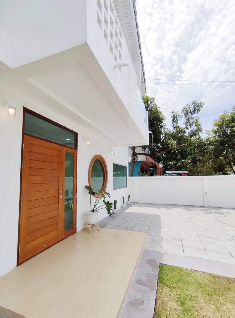 ไอเดียรีโนเวทบ้านสวย2ชั้น สไตล์มินิมอล มูจิ