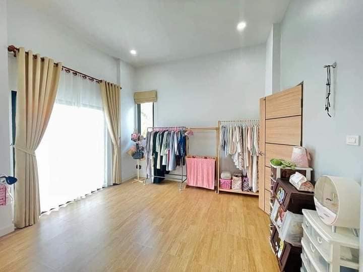 โมเดิร์น บ้านเดี่ยว 2 ชั้น 3 ห้องนอน 3 ห้องน้ำ