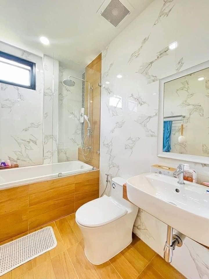 โมเดิร์น บ้านเดี่ยว 2 ชั้น 3 ห้องนอน 3 ห้องน้ำ