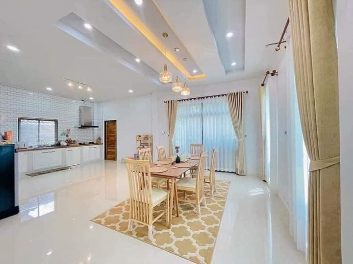 โมเดิร์น บ้านเดี่ยว 2 ชั้น 3 ห้องนอน 3 ห้องน้ำ